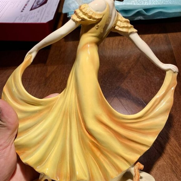 Vintage Erphila Czechoslovakia 11” Tall Ceramic Dancing Figurine Art Deco - Picture 2 of 5
